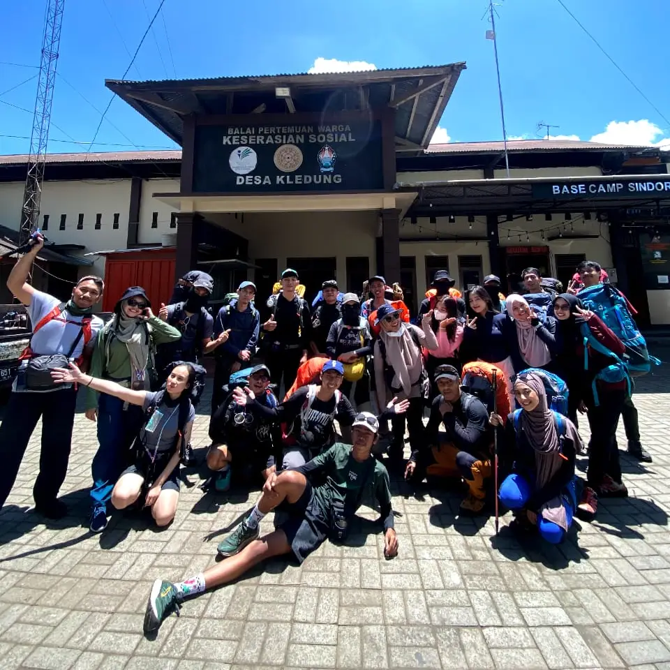 basecamp sindoro kledung